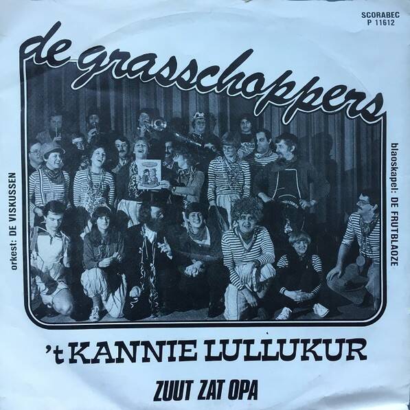 grasschoppers-standard.jpg
