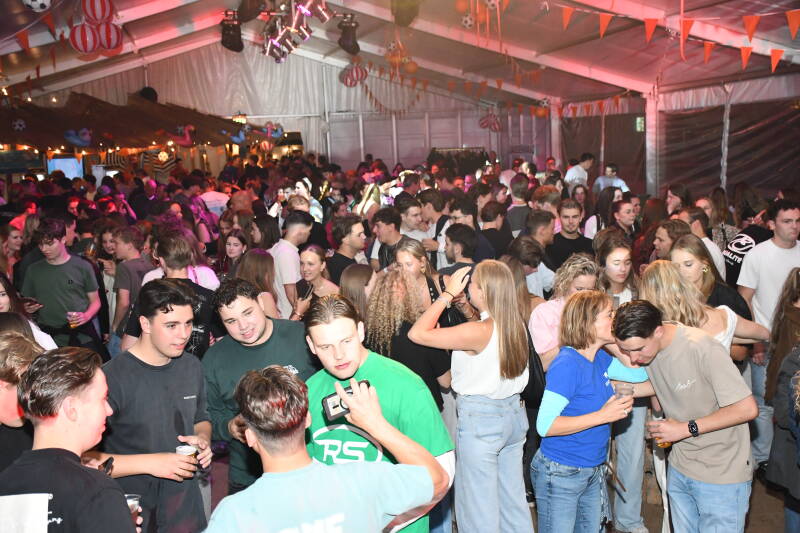 dsc_5446-standard-zepe9q.jpg