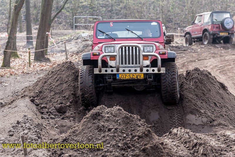 4x4rijdendoorANVT16.jpg