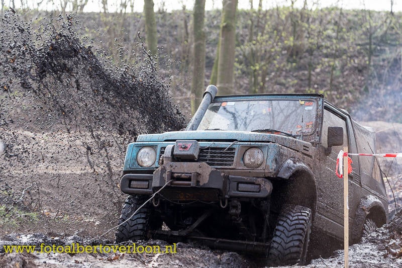 4x4rijdendoorANVT19.jpg