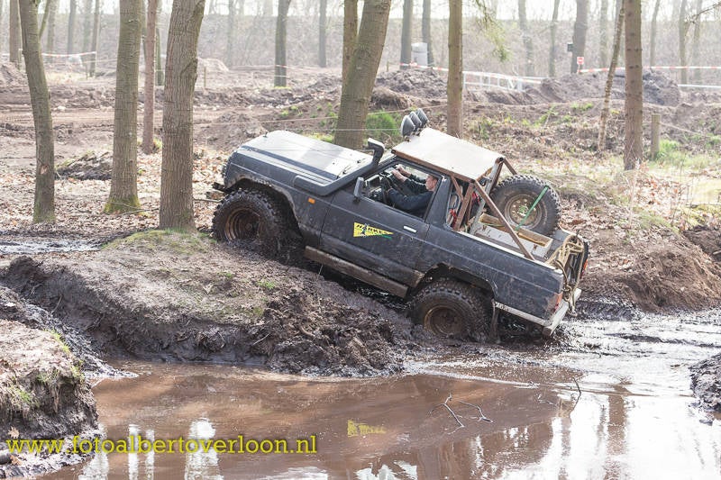 4x4rijdendoorANVT35.jpg