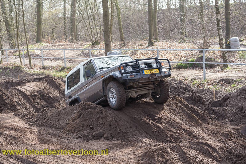 4x4rijdendoorANVT37.jpg