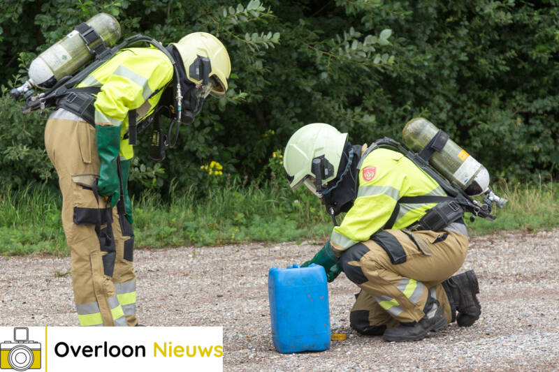 Brandweerdoetonderzoeknaargevondenvaten03-07-2020--6.jpg