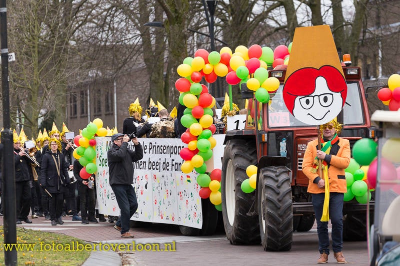 Carnavalsoptocht20.jpg