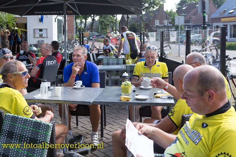 DeRondevanEindhovendoorhetcentrumvanOverloon24.jpg