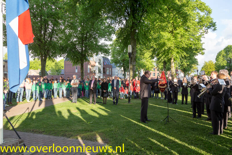 Dodenherdenking04-05-2019--34.jpg