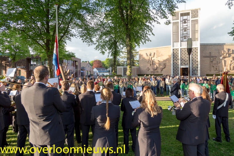 Dodenherdenking04-05-2019--35.jpg