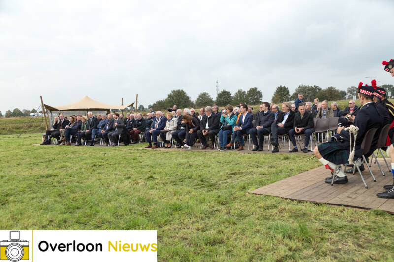 DriebijzonderemijlpaleninOverloon14-10-2021-7.jpg