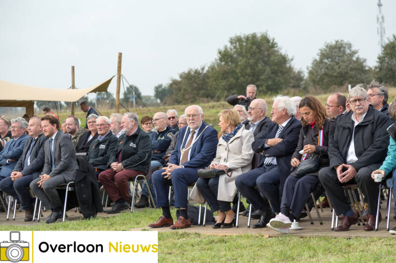 DriebijzonderemijlpaleninOverloon14-10-2021-8.jpg