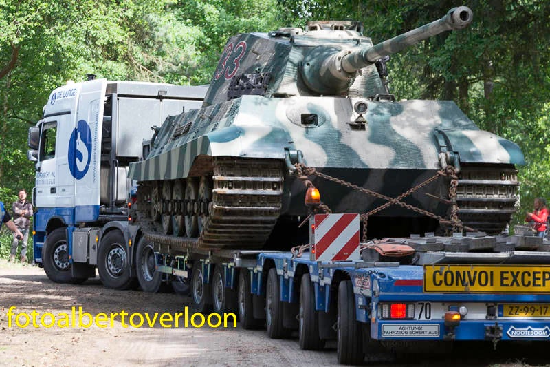 DuitsetankKonigstigergearriveerdOorlogsmuseum--4.jpg