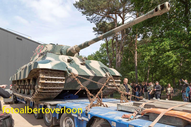 DuitsetankKonigstigergearriveerdOorlogsmuseum--7.jpg