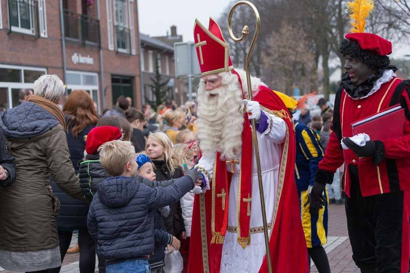 IntochtSinterklaas13-11-201626.jpg