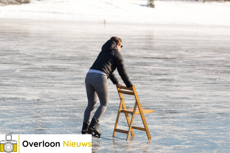 Jongenoudgenietenvanhetschaatsen13-02-2021-11.jpg