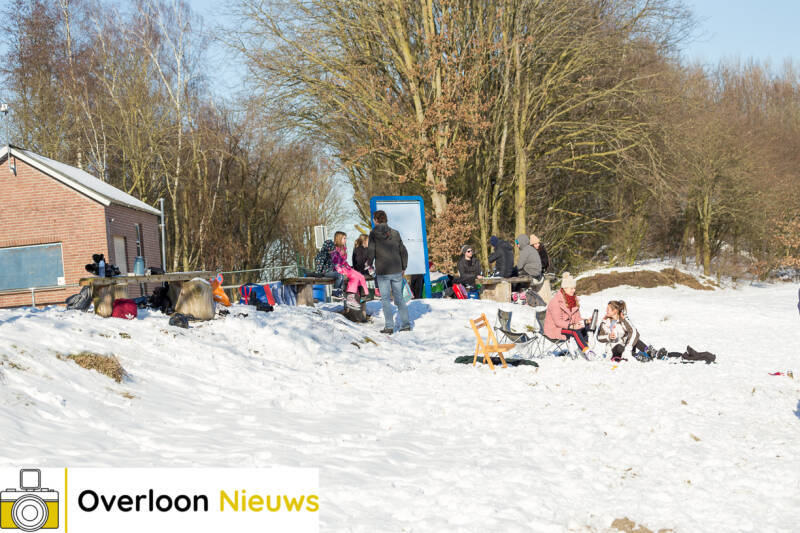 Jongenoudgenietenvanhetschaatsen13-02-2021-9.jpg
