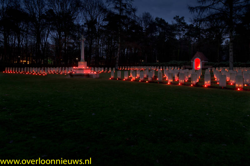 Lichtjesopoorlogsgraven25-12-20193.jpg