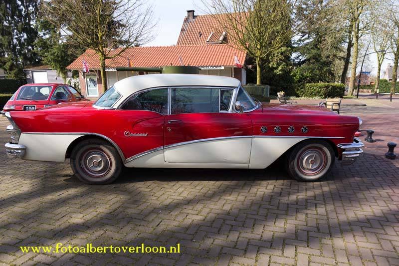 Oldtimertocht12-04-20151.jpg