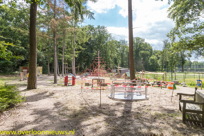 OnthullingdeSlakSpeeltuinGewoonBuiten30-06-2019--26.jpg