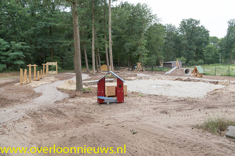 SpeeltuingewoonBuiten--25.jpg