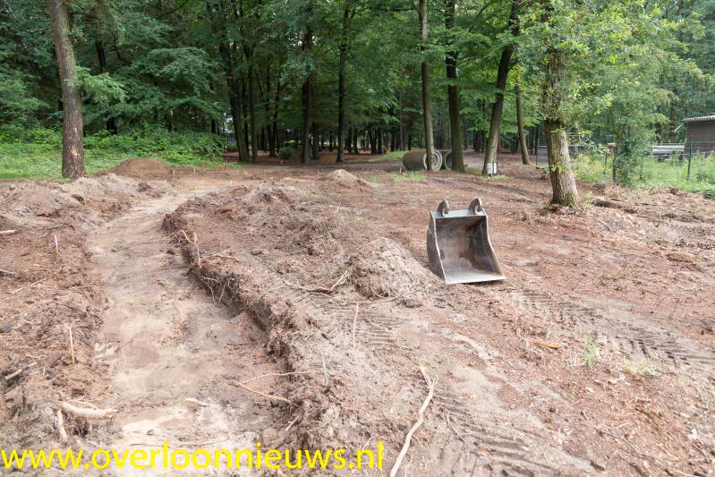SpeeltuingewoonBuiten08-06-2018-----3.jpg