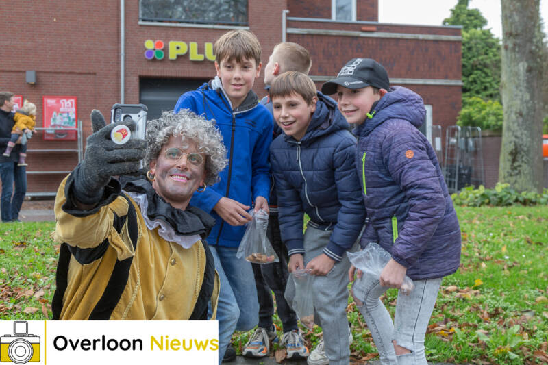 WarmwelkomvoorSinterklaas14-11-2021--20.jpg