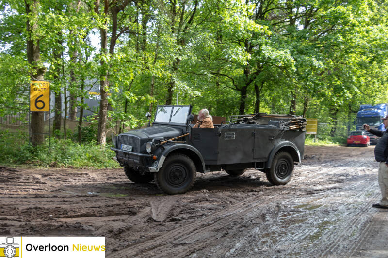 aankomst-voertuigen-voor-militracks-volop-bezig-15-05-2026-02-standard.jpg