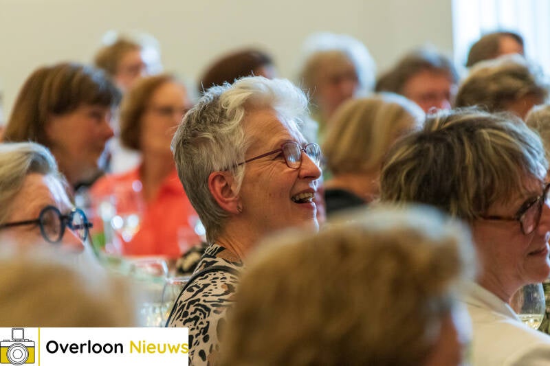 afsluitingsavond_-90-jarig-bestaan-o-v-o-22-05-2024-21-standard.jpg