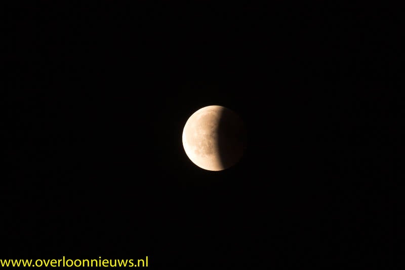 bloedmaanmaansverduistering-6.jpg