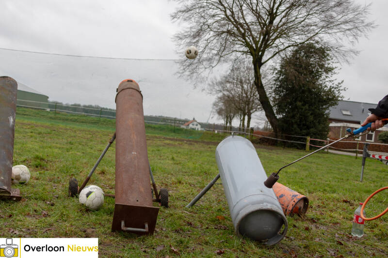 carbidschieten-door-carbidhelden-loe-n-31-12-2024-26-standard.jpg