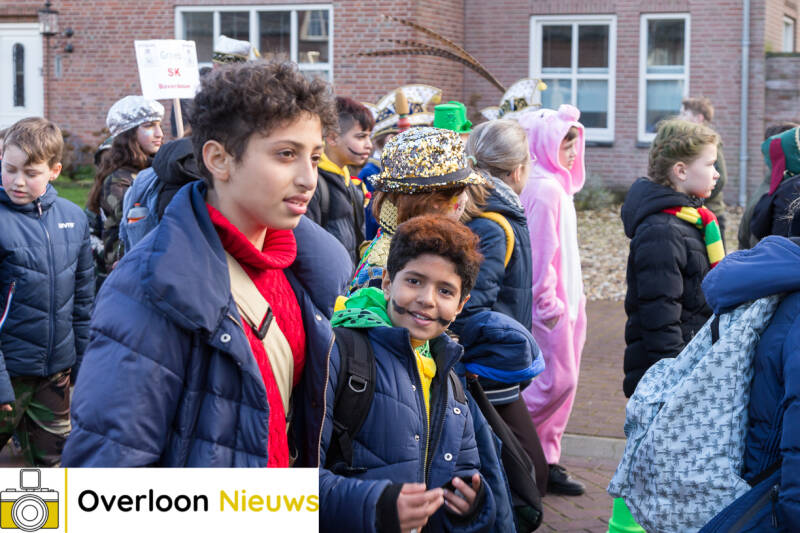 carnavaloptochtjosefschool25-02-2022--18.jpg