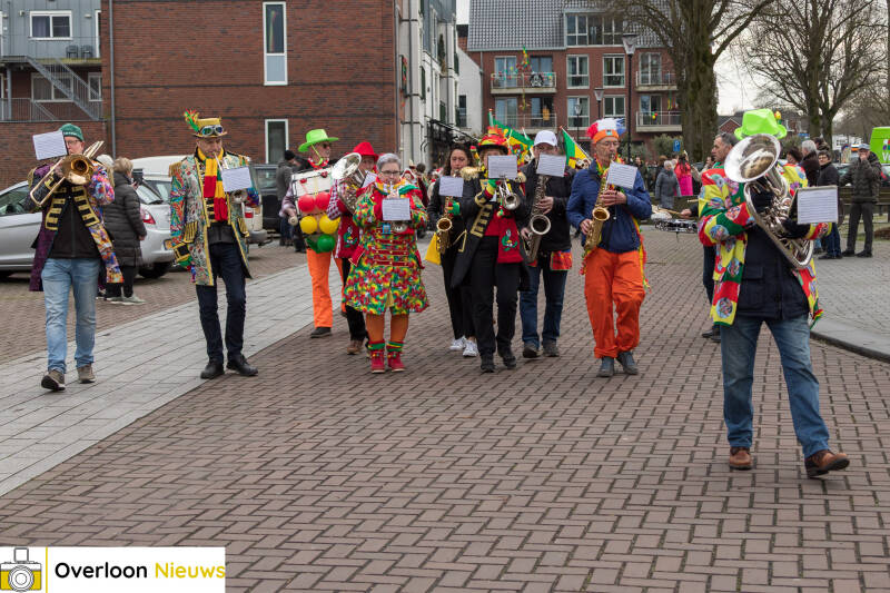 carnavalsfeest-barst-los-op-kindcentrum-t-loont-28-02-2025-25-standard.jpg