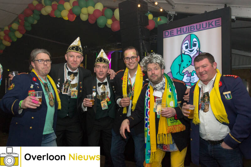 carnavalsfeestinhuibuukeland26-02-2022---54.jpg