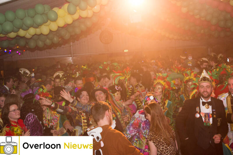carnavalsfeestinhuibuukeland26-02-2022---79.jpg