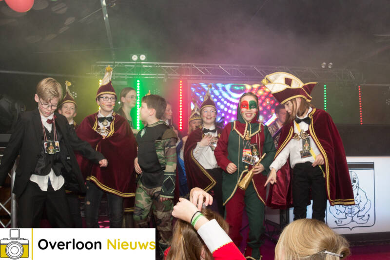 carnavalsfeestinhuibuukeland26-02-2022---92.jpg