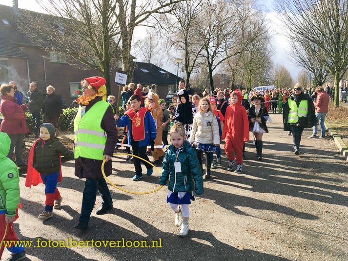 carnavalsoptochtJosefschool23.jpg