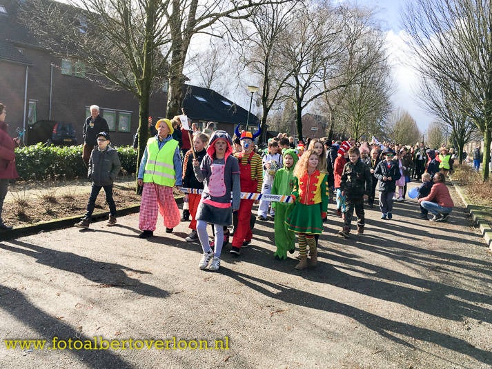 carnavalsoptochtJosefschool25.jpg