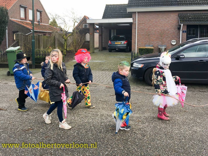 carnavalsoptochtJosefschool3.jpg