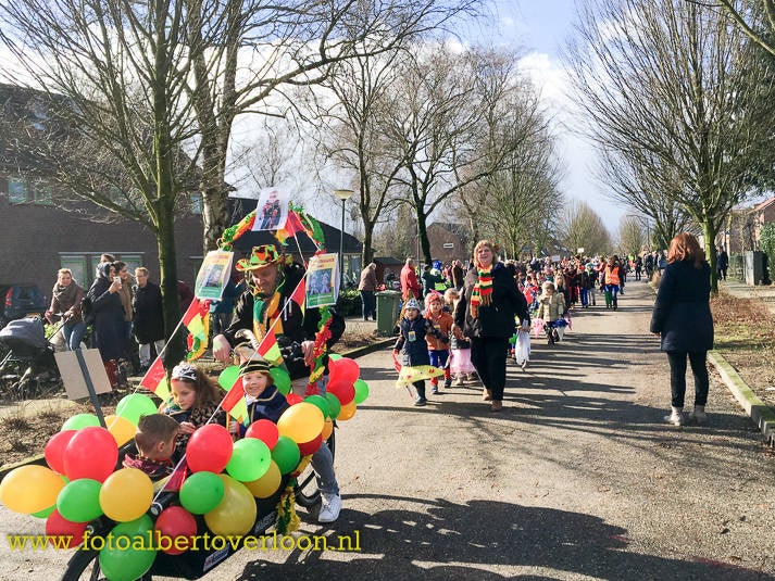 carnavalsoptochtJosefschool9.jpg