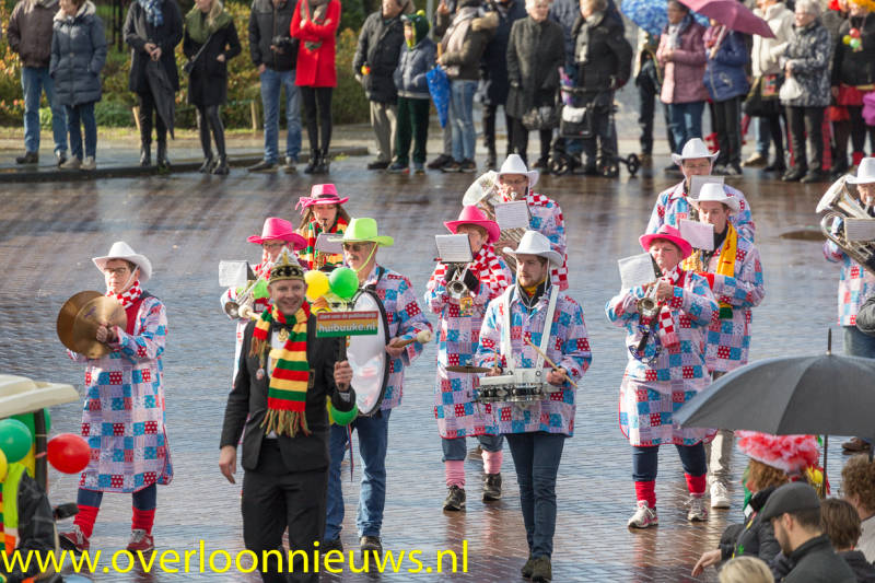 carnavalsoptochtVrolijkekleurrijke25-02-2020--1.jpg
