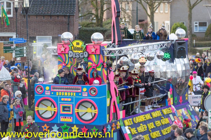 carnavalsoptochtVrolijkekleurrijke25-02-2020--33.jpg
