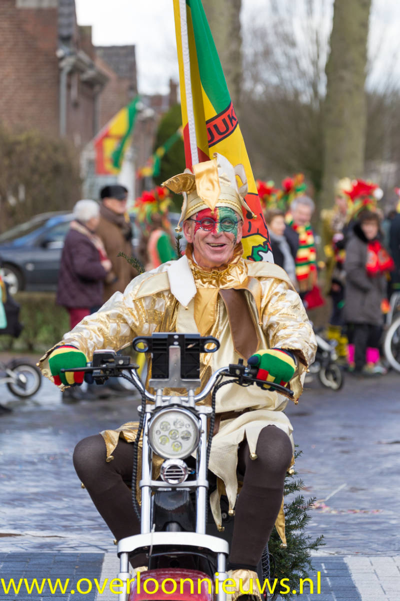 carnavalsoptochtVrolijkekleurrijke25-02-2020--57.jpg