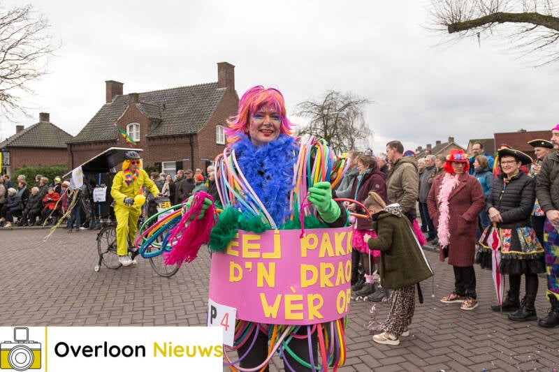 carnavalsoptochtkleurrijkenvrolijk19-02-2023--58.jpg