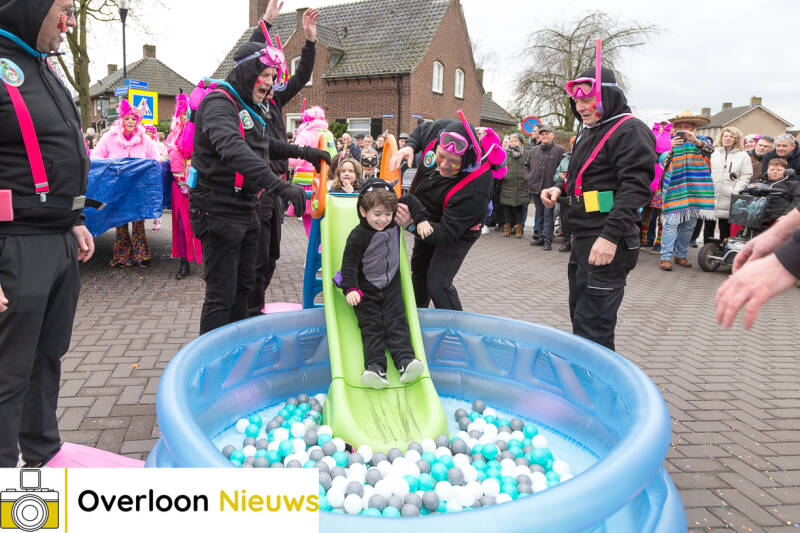 carnavalsoptochtkleurrijkenvrolijk19-02-2023--62.jpg