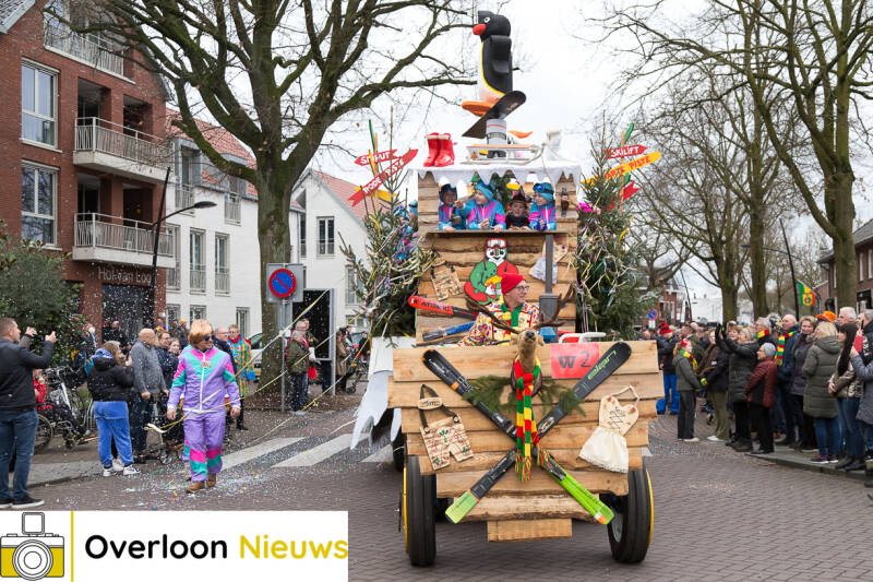 carnavalsoptochtkleurrijkenvrolijk19-02-2023--83.jpg