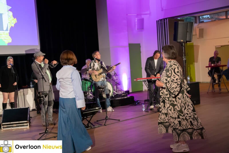 de-goeie-boel-zorgt-voor-avond-vol-muziek-zang-en-nostalgie-05-09-2026-13-standard.jpg