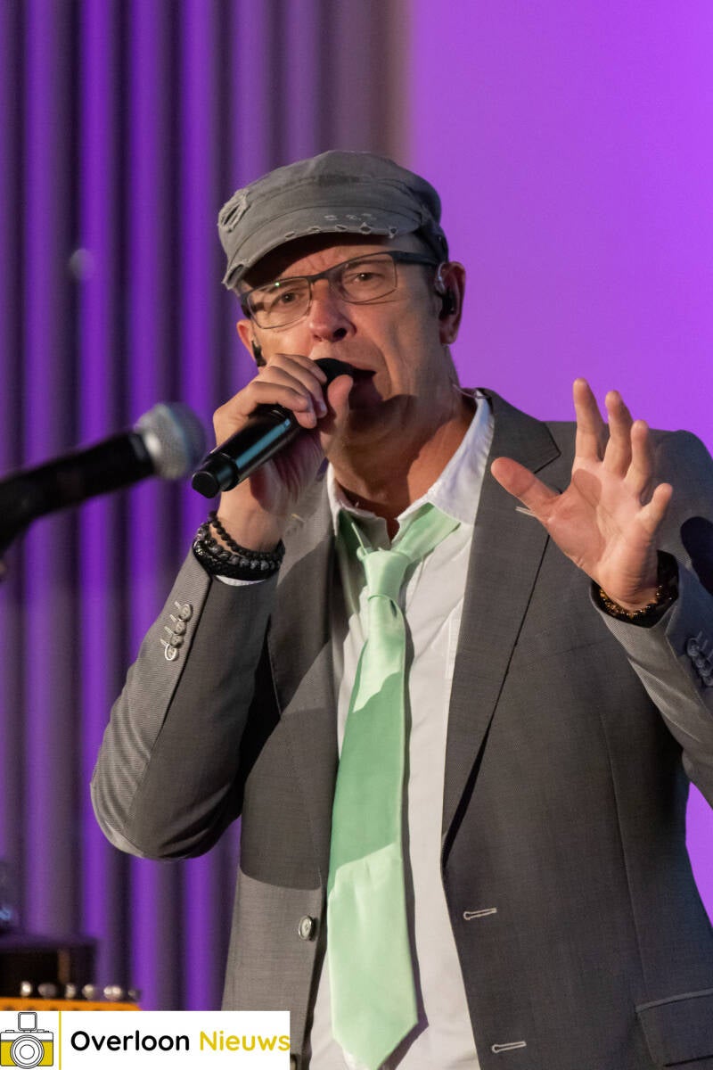 de-goeie-boel-zorgt-voor-avond-vol-muziek-zang-en-nostalgie-05-09-2026-27-standard.jpg
