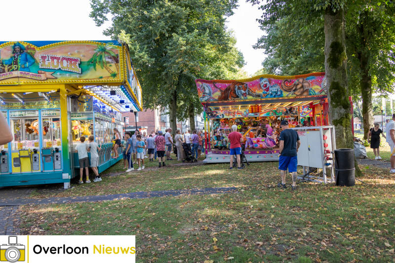 de-lo-nse-kermis-feestelijk-geopend-17-08-2024-41-standard.jpg