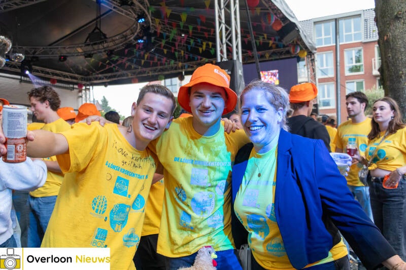 de-lo-nse-kroegentocht-groot-succes-18-06-2026-245-standard.jpg