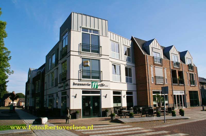 debrink25-07-20111.jpg