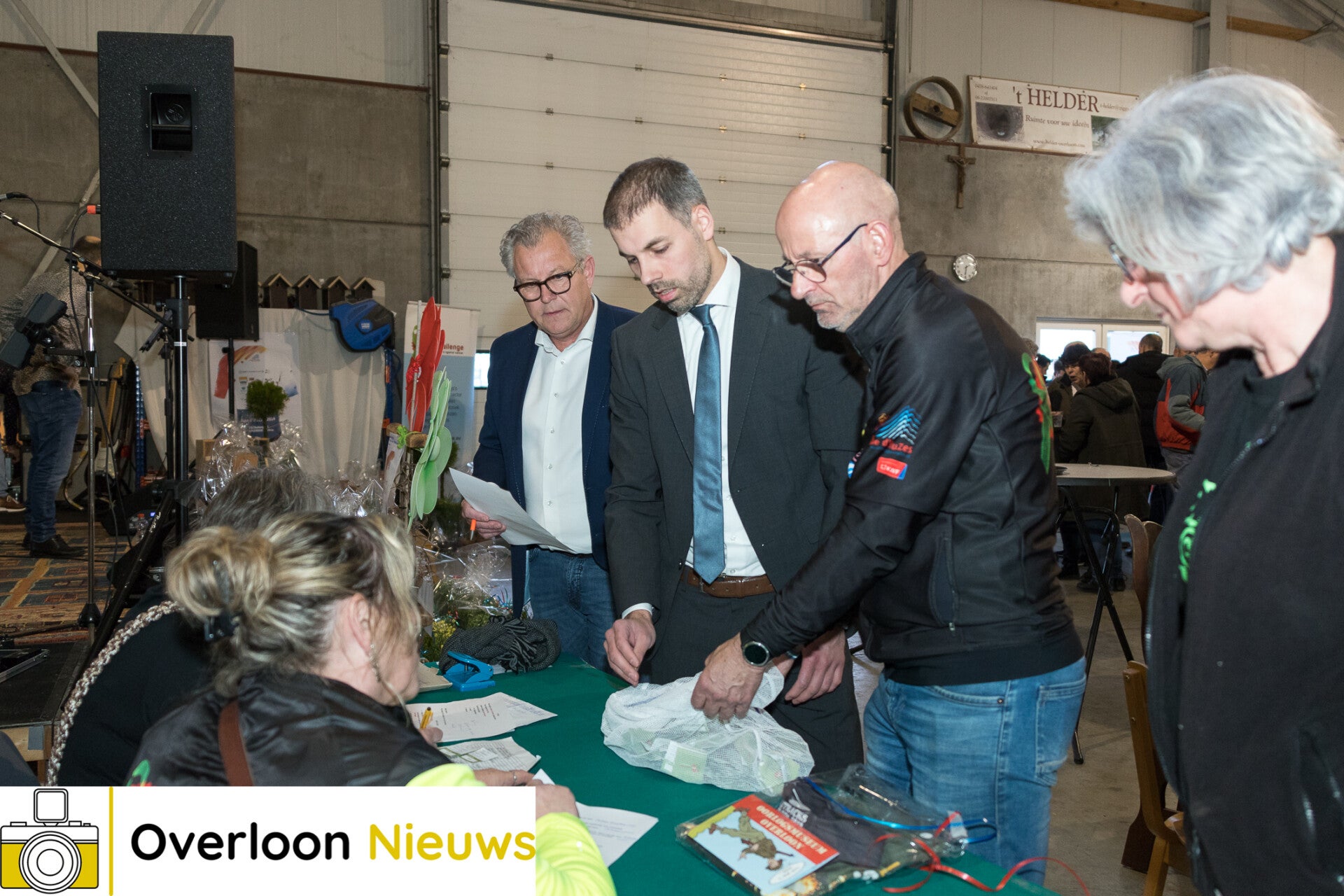 dorpsfestival-overloon-een-dag-vol-vermaak-en-activiteiten-ten-behoeve-van-de-alpe-d-huzes-01-04-2024-183-standard.jpg