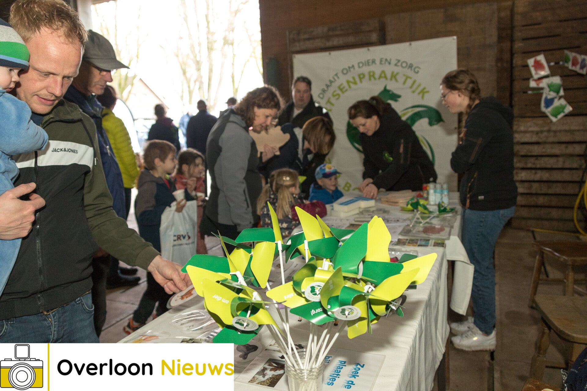 dorpsfestival-overloon-een-dag-vol-vermaak-en-activiteiten-ten-behoeve-van-de-alpe-d-huzes-01-04-2024-85-standard.jpg